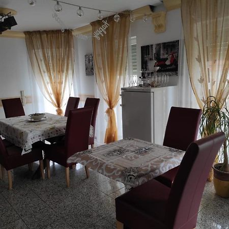 Lui Am See Appartement Losheim Buitenkant foto